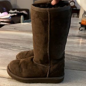 Girls tall Uggs